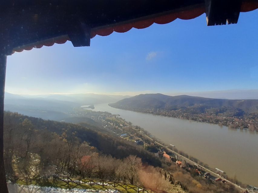 Budapest Hike to Visegrád Castle w or wo Sauna/Danube beach - The downhill walk back to Szentgyörgypuszta