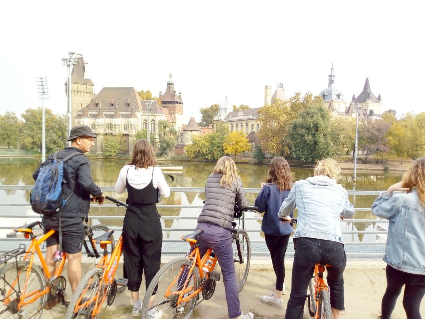 Budapest: Historic Downtown Bicycle Ride with Scenic Views - Key things I’d book this for