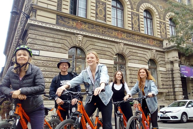 Budapest Historic Downtown Bicycle Tour in small groups - Szabadság tér and the Parliament: memorial memory and a Danube-backed must-see