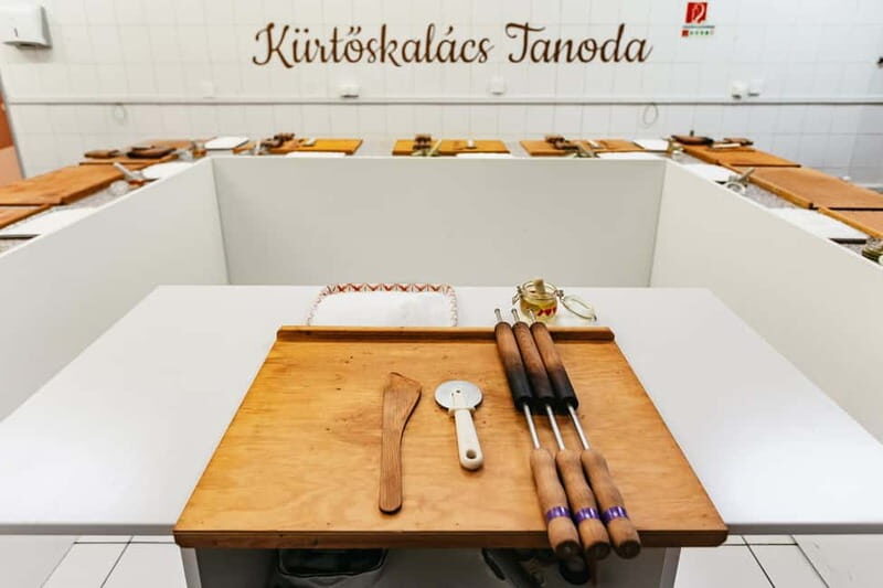 Budapest: Hungarian Chimney Cake Workshop in the City Center - Practical tips so you’re comfortable the whole time