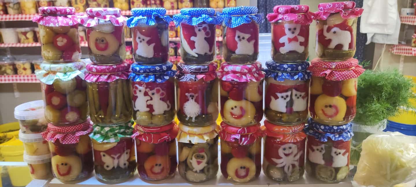 Budapest: Hungarian Cuisine in the Market Hall (german) - Digital guides you’ll actually use after the tour