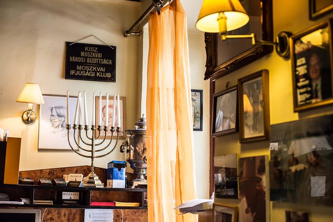 Budapest Jewish Cuisine & Culture Walk - WWII ghetto context without turning it into a lecture