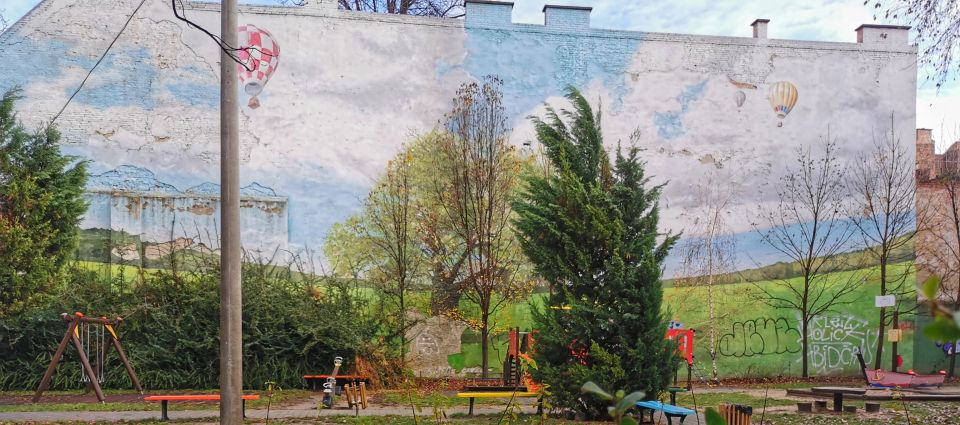 Budapest: Jewish District Private Walking Tour - Your guide experience: why the best tours feel personal