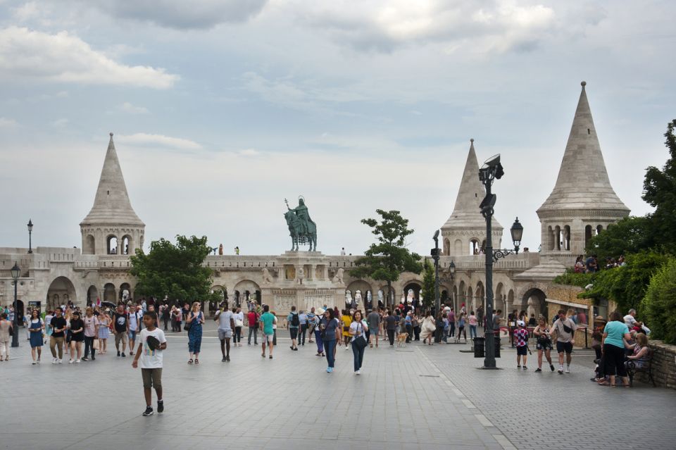 Budapest: Multilingual Highlights Tour - Matthias Church Exterior and Fishermen’s Bastion Views