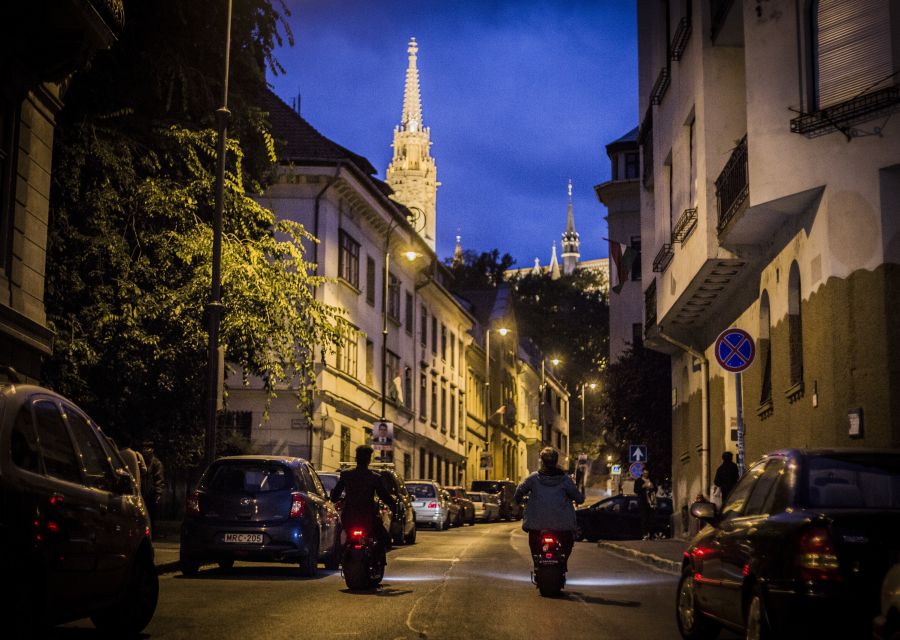 Budapest: Night Tour on MonsteRoller e-Scooter - Getting On the Scooter: safety, lighting, and first minutes