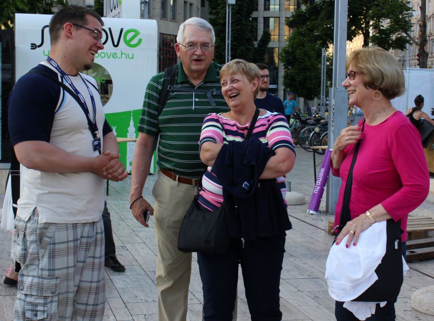 Budapest: Night Walking Tour with Danube River Cruise - Practical tips for photos and a smooth night