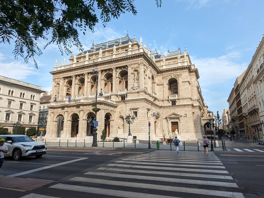 Budapest: Opera House Guided Tour - The brief concert at the end: worth staying for