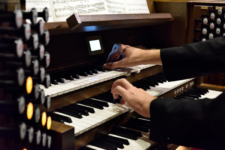 Budapest: Organ Concert in St. Stephen's Basilica - The performers you’ll recognize right away on the program