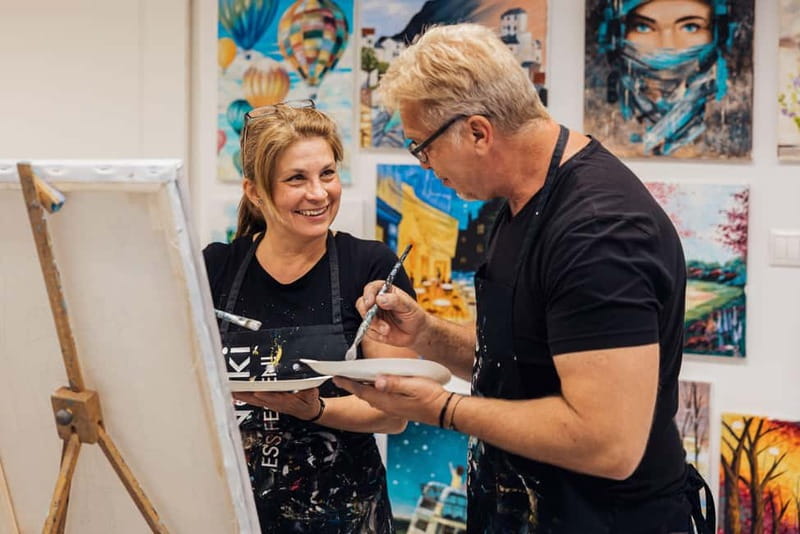 Budapest: Paint and sip experience - Finding the meeting point in Budapest (without getting lost)