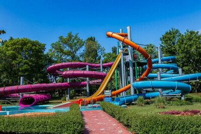 Budapest Palatinus Bath Full-Day Admission - Palatinus Strand Pools, Slides, and Family Fun