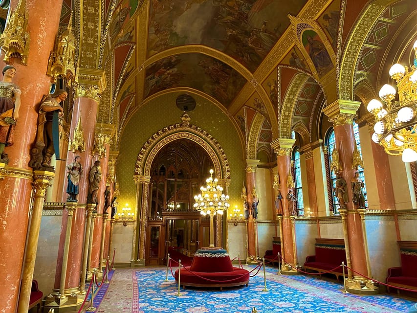 Budapest: Parliament Building Entry Ticket and Audio Guide - History of the House exhibition: the story behind the rooms