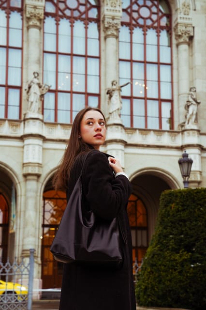 Budapest: Photo Session with Professional Local Photographer - Key highlights at a glance