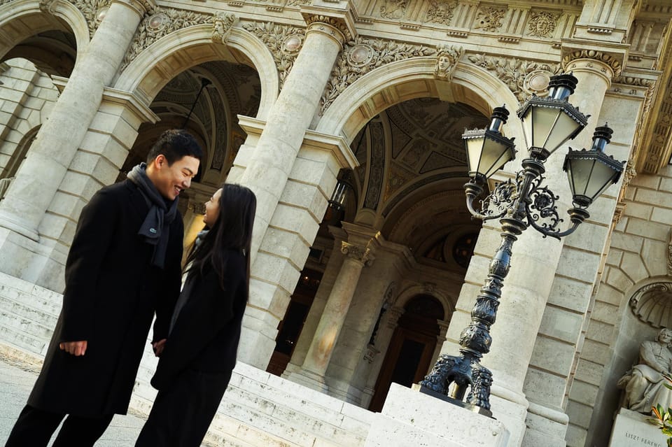Budapest: Photo Session with Professional Local Photographer - St. Stephen’s Basilica start: your hour in Budapest
