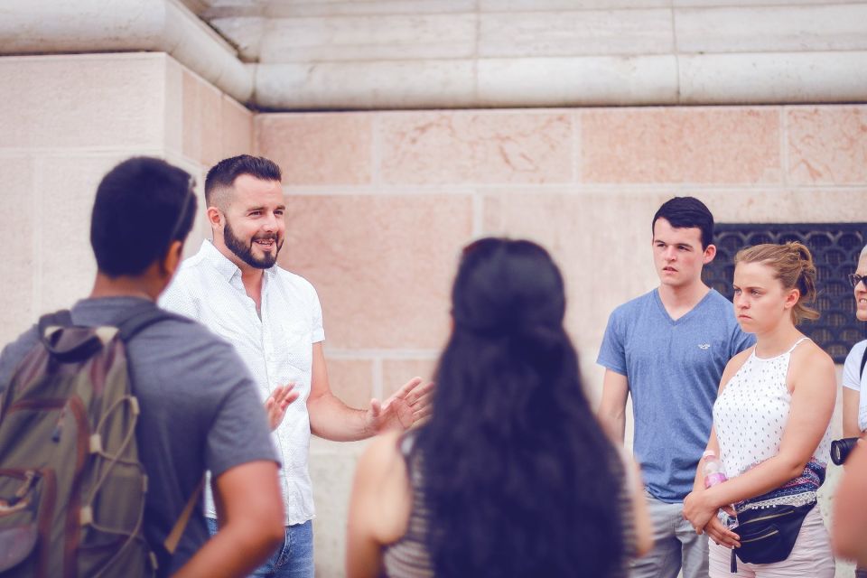 Budapest: Private 3-hour Guided City Tour by Bus - Who this private tour is best for