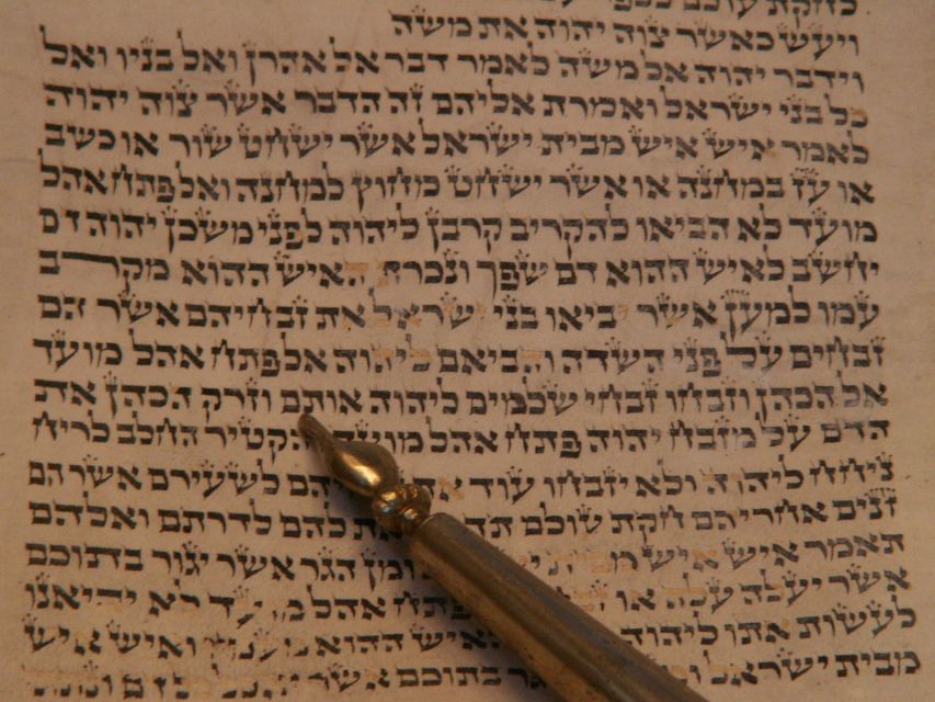 Budapest Private 3-Hour Jewish Heritage Tour - Meeting Your Guide: The One Logistics Detail to Double-Check