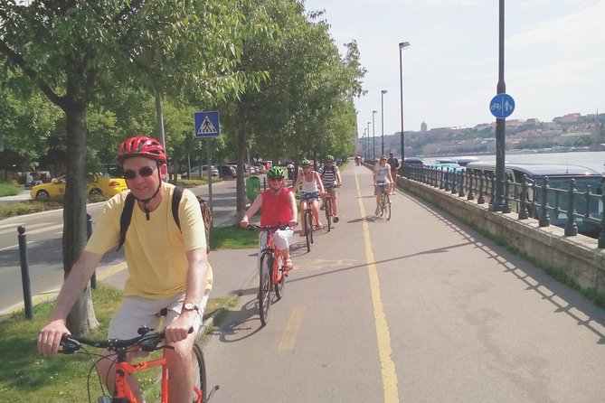 Budapest: Private Adventure Sightseeing Bicycle Tour - Normafa: the forest air moment and the strudel break