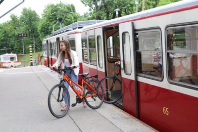 Budapest: Private Adventure Sightseeing Bicycle Tour - The Danube-to-hills transition: where the tour really changes