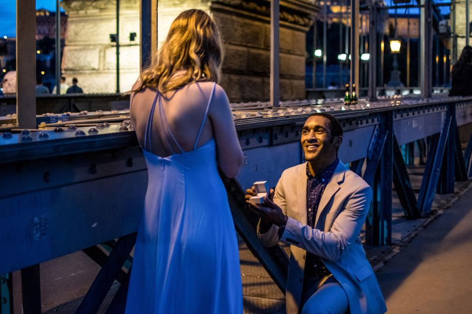 Budapest: Proposal Photos at enchanting Fisherman's Bastion - Fisherman’s Bastion Is Made for an Engagement Photo