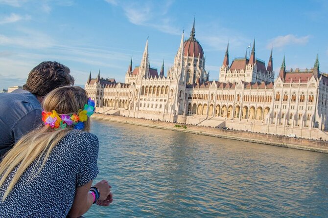 Budapest Sip and Sail Danube Cruise with Unlimited Prosecco - Quick booking and on-the-night checklist (without the stress)