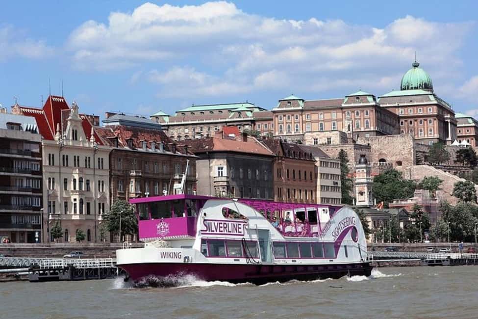 Budapest: Sunset Cruise with 2 Cocktails - Upper deck vs lower deck: choose your comfort and your angle