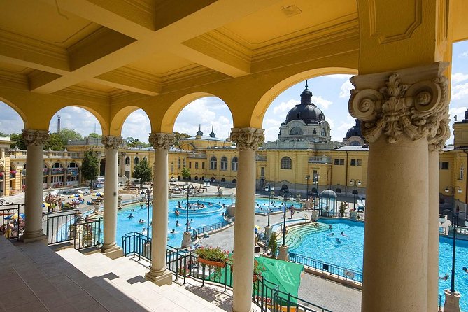 Budapest Széchenyi Spa with Danube Cruise and Optional Dinner - Széchenyi Thermal Baths: a classic Budapest soak in a grand building