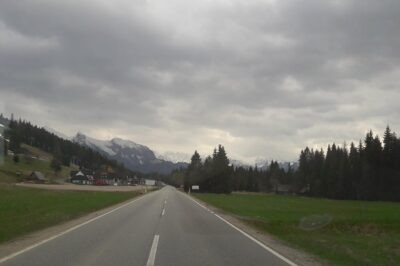 Budapest to Krakow private transfer - The 6-hour ride: comfort, privacy, and WiFi on board