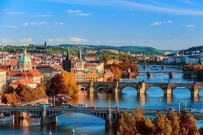 Budapest to Prague Private transfer with 2 hour sightseeing stop - Key things I would plan around before you go