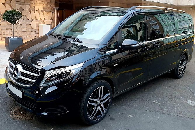 Budapest to Vienna Private Transfer in a Luxury Car - Hotel-to-Airport Smoothness: How Pickup Works in Both Cities