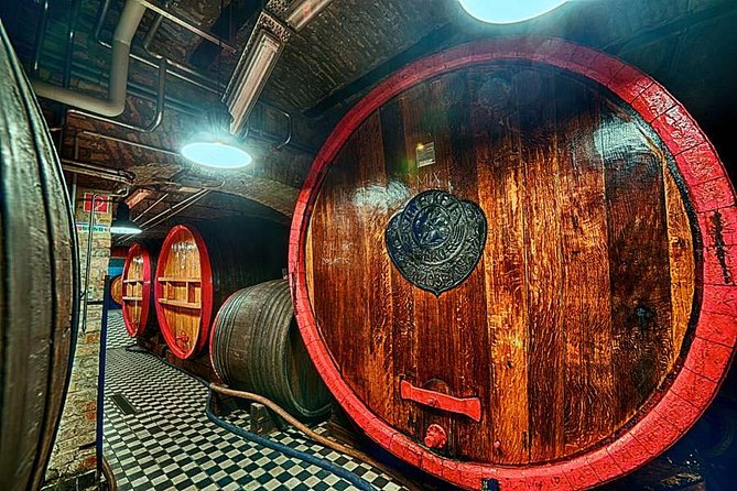 Budapest Tuk Tuk Tour with House of the Unicum Distillery Visit - Great / Central Synagogue (Nagy Zsinagóga): important, but plan for extra payment