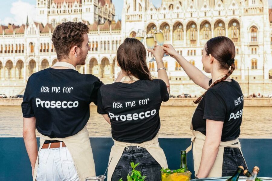 Budapest: Unlimited Prosecco, Beer and Aperol Spritz Cruise - Optional rosemary focaccia and dips: the add-on that turns drinks into a real snack