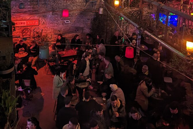 Budapest Vibe: Ruin Bars, Street Art and Culture Tour - Erzsébetváros on Foot: Street Art, Sculptures, and Real Context