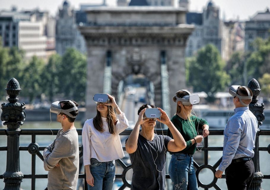 Budapest: Virtual Reality Tour in 8 Languages - Booking Smart: Timing, What to Bring, and What to Expect