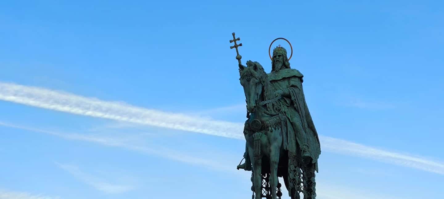 Budapest: Walking Tour in the Buda Castle District - Matthias Church and Fisherman’s Bastion: seeing the “why” from outside
