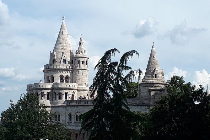 Castle district walk with legends - Stop 1: National Széchenyi Library and palace ruins you can spot from outside