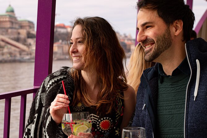 Cocktail Cruise and City Views on the Danube in Budapest - Group Size, Atmosphere, and the Lively-Less-Lively Balance