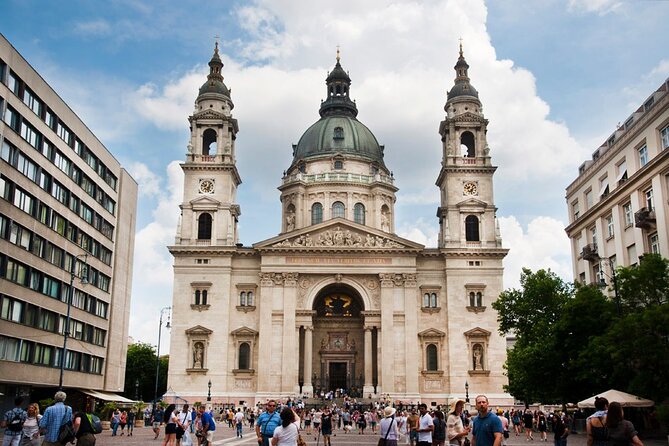 Comprehensive sightseeing tour - Széchenyi Baths and Andrássy Avenue: architecture and a thermal tease