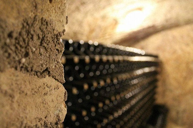 Eger Private Full-Day Wine Tasting Tour and Sightseeing from Budapest - Hungarian peasant lunch with goulash stew