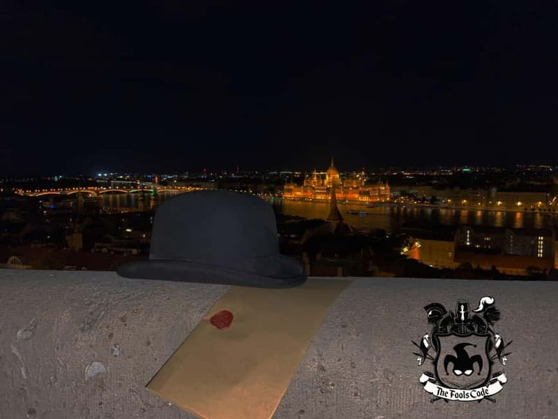 FoolsCode: EscapeRoom/Sightseeing tour with Actor Tourguide - A treasure hunt that uses Budapest landmarks as your puzzle board