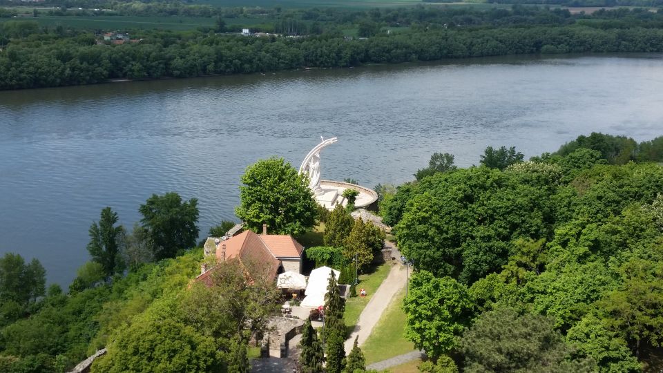 From Budapest: Danube Bend Full-Day Private Tour with Lunch - Price and Logistics: what $754 per group really buys you