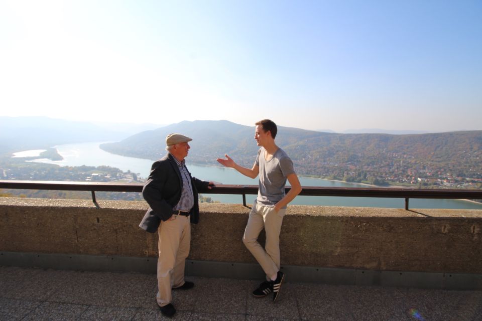 From Budapest: Danube Bend & Szentendre Tour with Lunch - Szentendre: the artists’ village feel and baroque street wandering