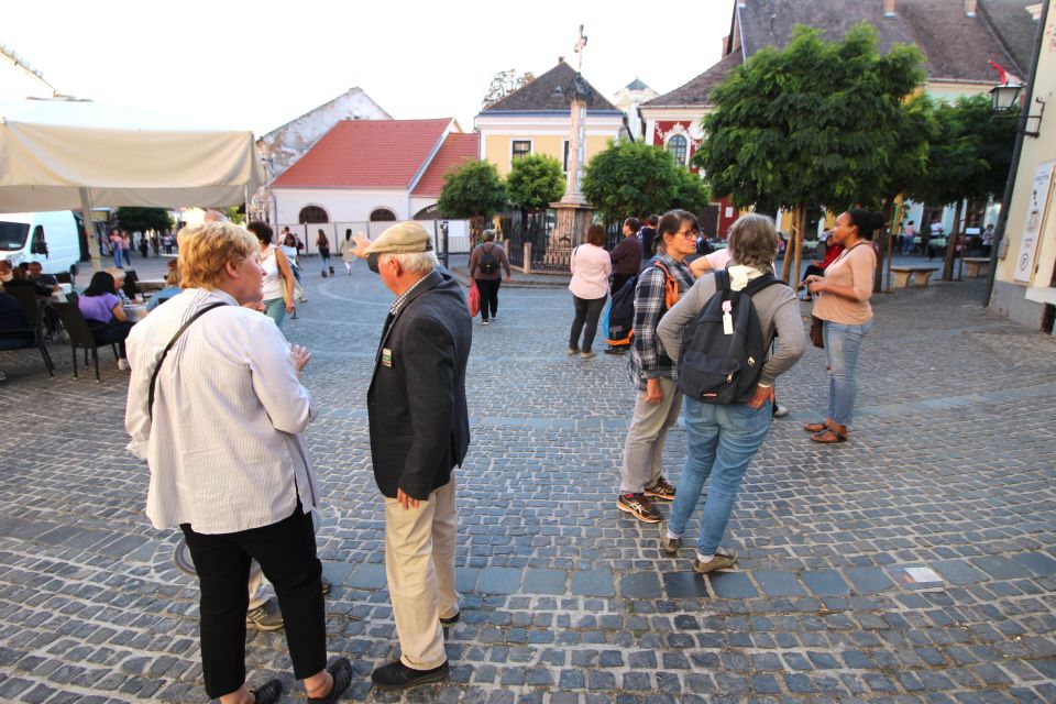 From Budapest: Danube Bend & Szentendre Tour with Lunch - What to bring (and what to wear) for a 9.5-hour route with walking