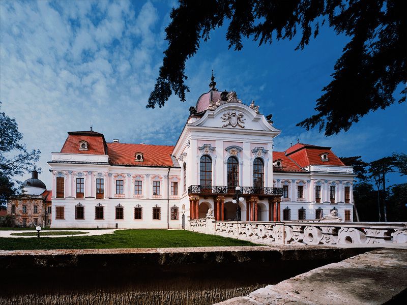 From Budapest: Gödöllő Royal Sissi Guided Tour - Who this tour suits best (and who should rethink it)