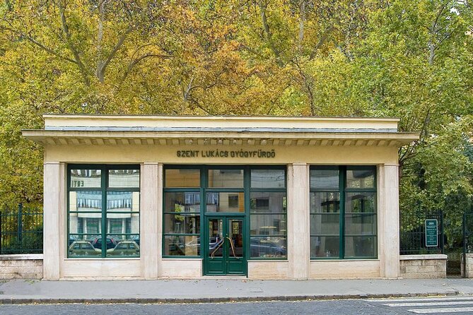 Full-Day Admission to Budapest Lukacs Thermal Bath - Reception and signage: how to avoid the stress points