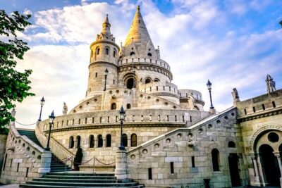 Full Day Private Budapest City Tour With Lunch and Cruise option - Castle District viewpoints: Fisherman’s Bastion and the Buda Castle walk