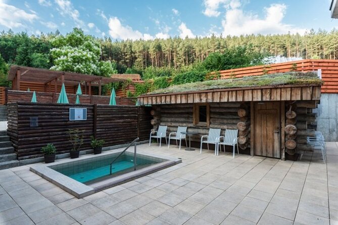 Full-Day Private Tour in Eger with Thermal Bath in Egerszalók - Tips to make the salt hill and baths easier on you