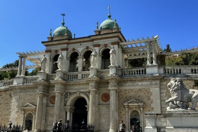 Gems of the Budapest Castle District Walking Tour - Matthias Church: architecture notes you can actually spot