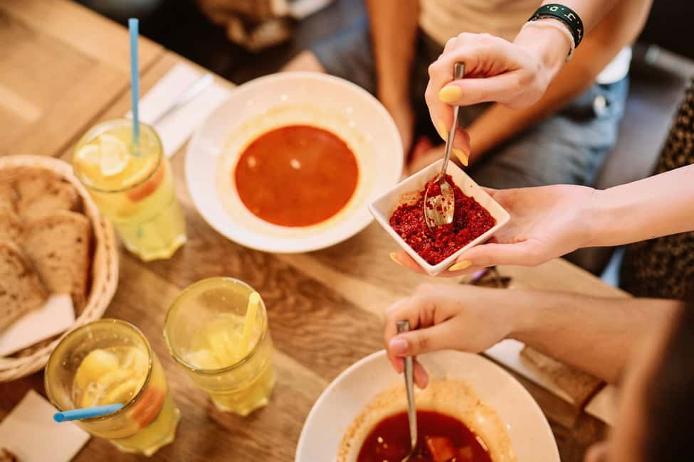 Guided Tipsy Food Tour with Drinks Included in Budapest - Kazinczy Street Synagogue Sets the Tone for Hungarian Food