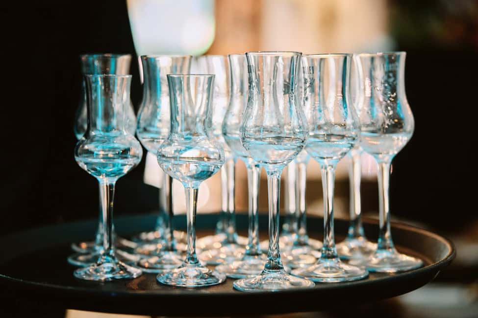 Guided Tipsy Food Tour with Drinks Included in Budapest - Vegetarian Options vs. Gluten-Free and Vegan Limits