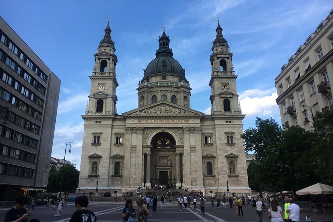 Half day Budapest city tour by car / minivan - Why a car-based Budapest tour is such a smart use of 4 hours
