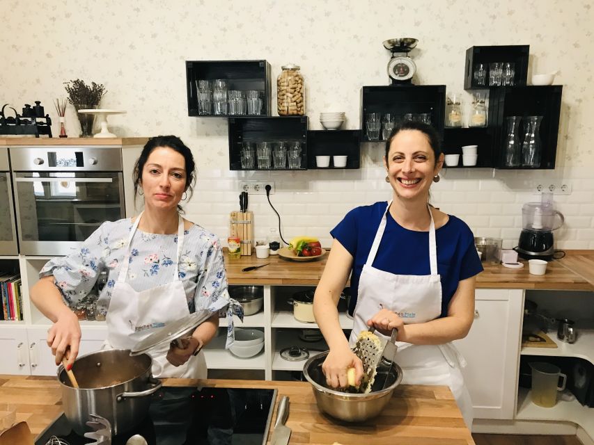 Hungarian Premium Cooking Class with 4-course meal - A cozy studio apartment in the heart of Budapest